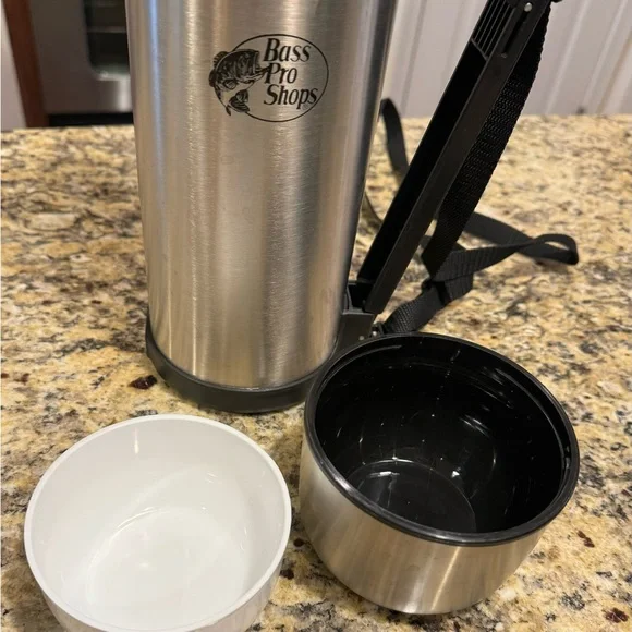 Bass Pro Shop Thermos - Picture 3 of 6